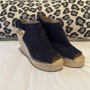 Kenneth Cole espadrille